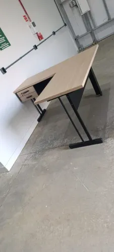 MESA EM L
