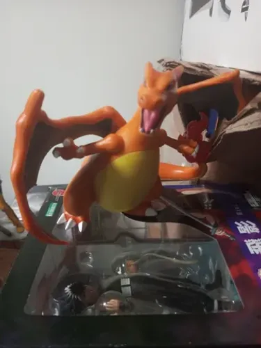 pokemon charizard megahouse boneco figura