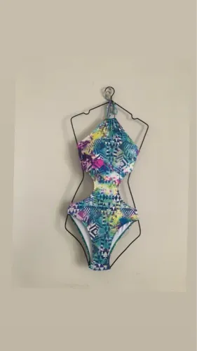 Maiô estampado com bojo Tamanho P