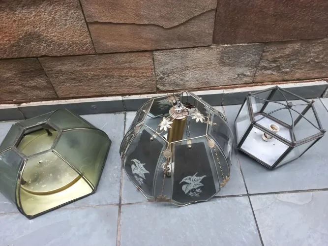3 luminária de vidro antiga no estado para arrumar