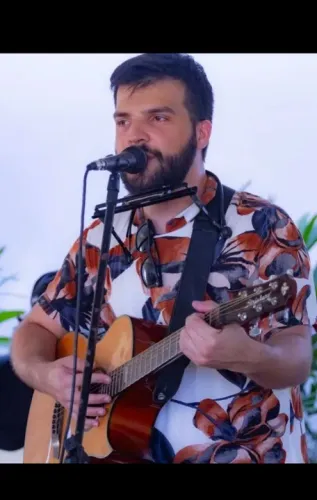Cantor Pop Rock MPB Músico Ao vivo
