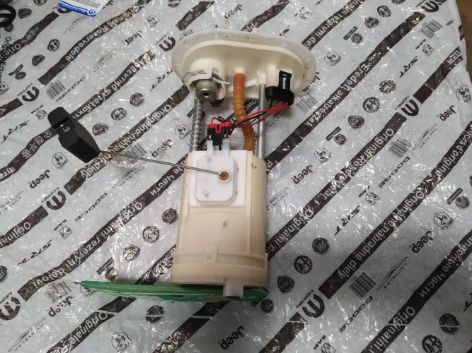 Bomba combustível grand Siena 