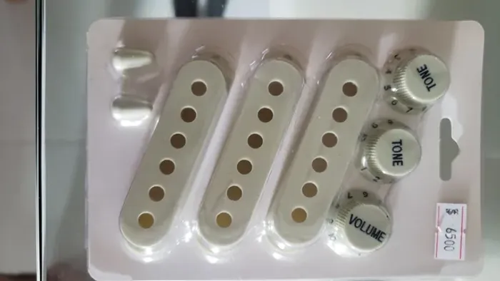 moldura e knobs captador mint green