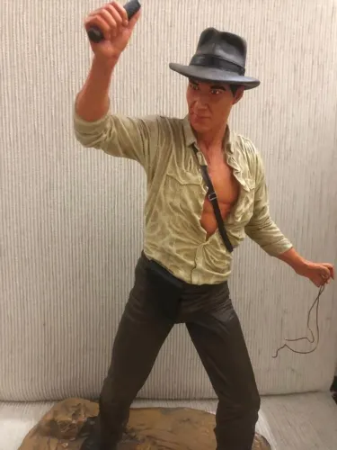 Boneco Indiana Jones