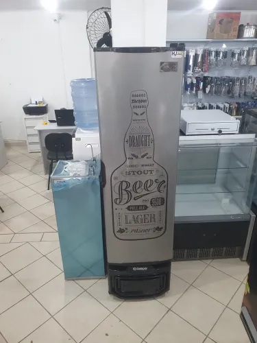 JR. Cervejeira Industrial Porta Cega Gelopar