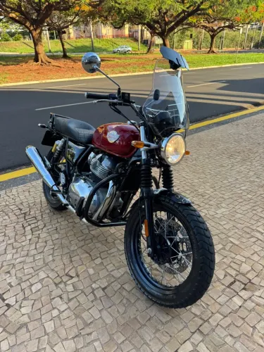 ROYAL ENFIELD INTERCEPTOR 650