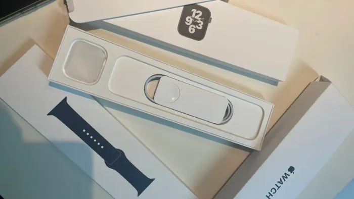 Apple Watch SE 44mm Cellular