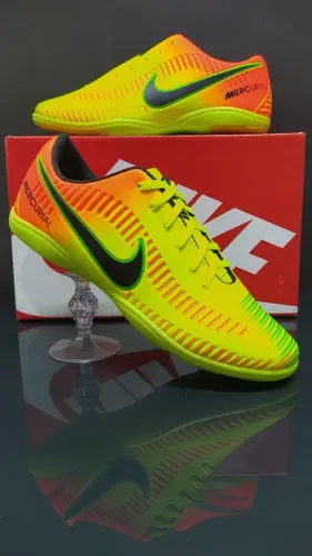 Chuteira Futsal