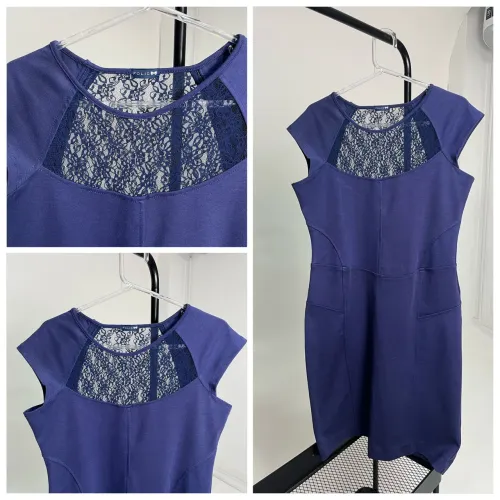 Vestido azul com detalhe em renda
