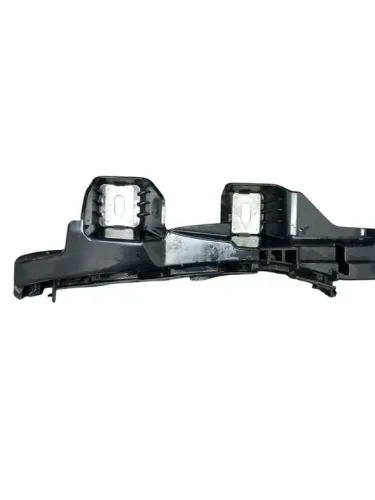 GUIA PARACHOQUE TRASEIRO DIREITO MERCEDES C180 DO MERCEDES C180 2018/2018