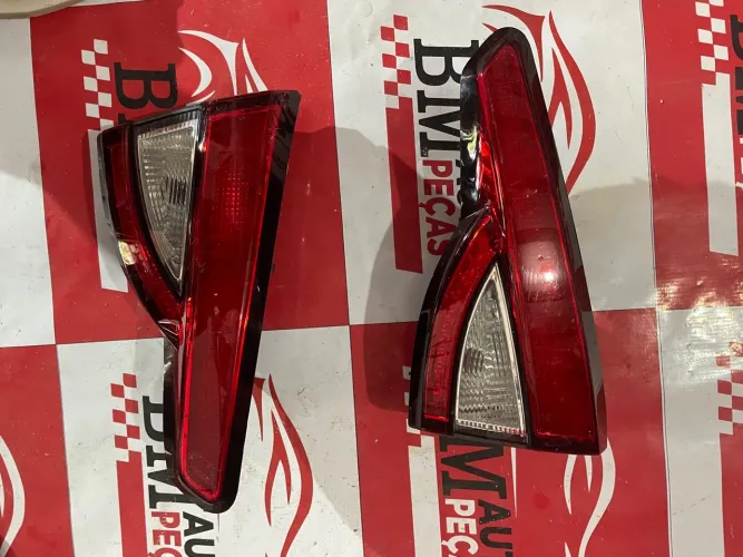 Lâmpadas Traseiras do Fiat Argo 
