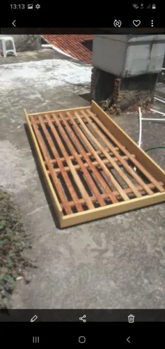 CAMA SOLTEIRO PARTE DEBAIXO COM RODINHAS PERFEITA MADEIRA FIRME BAIRRO BONFIM BH 