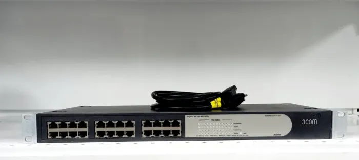 Switch 24 Portas