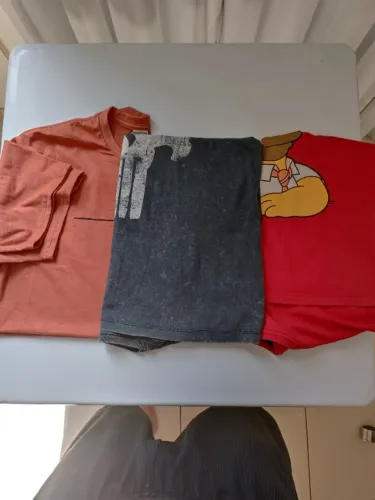 Conjunto de 3 camisas usadas