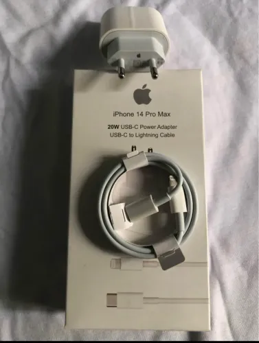 Carregador para celulares iPhone homologado pela Anatel