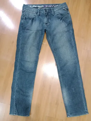 Calça jeans reta Doc Dog