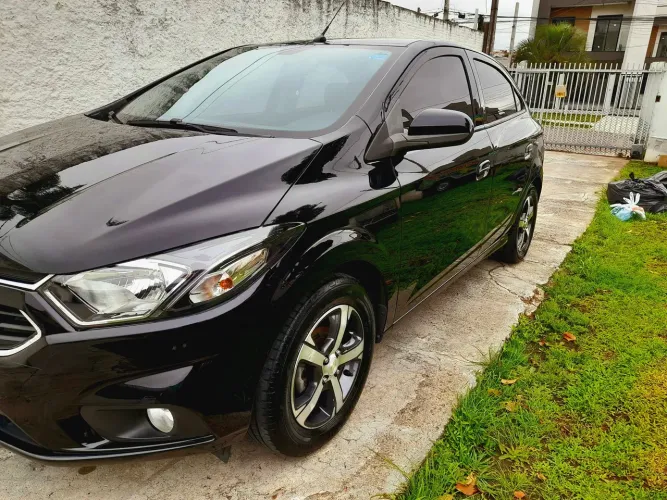 Chevrolet Onix Hatch LTZ 1.4 8V Flex Mec. 4P 2019 único dono Bx km