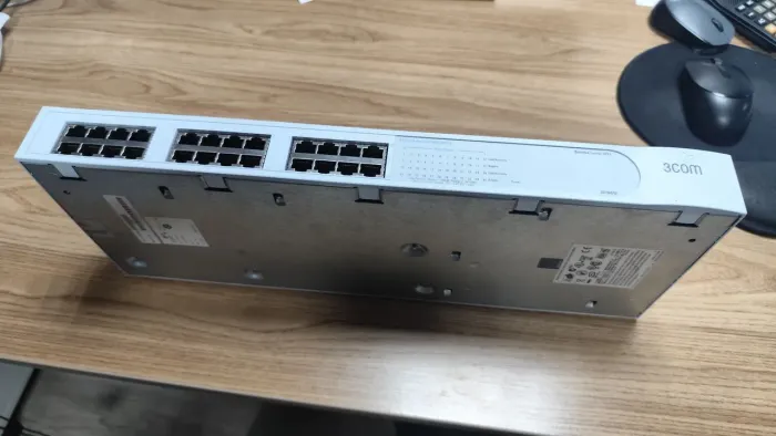 Switch 3Com Baseline Switch 2824