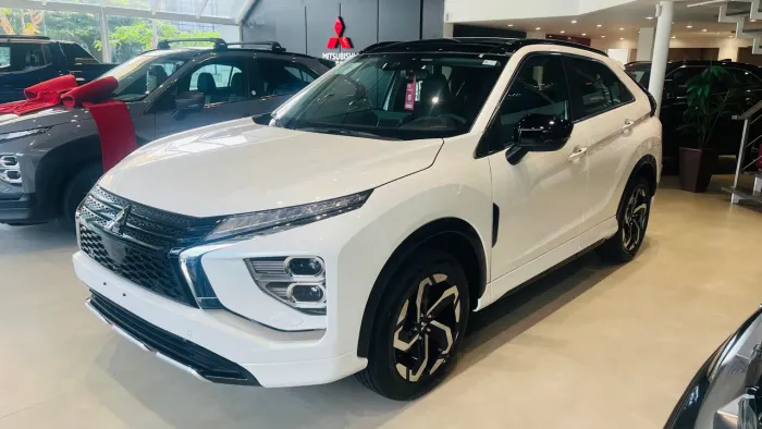 Mitsubishi Eclipse Cross HPE-S 1.5 16V 165cv Aut. 2025