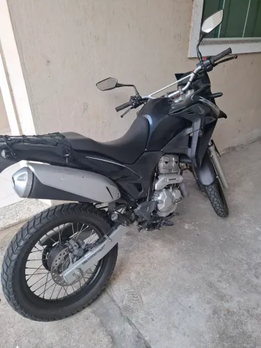 Vendo moto Honda XRE 300