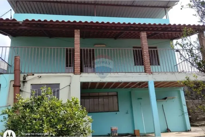 CASA PARA LOCAÇÃO NO BAIRRO SANTA TEREZINHA