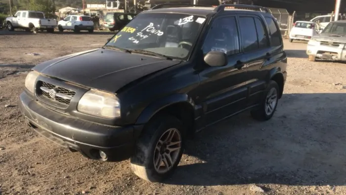 Suzuki Grand Vitara 2.0 Gasolina 2002 Automática Veículo Destinado A Retirada De Peças