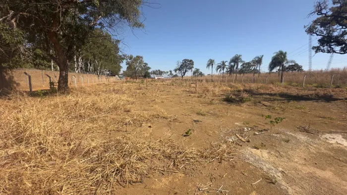 Alugo terreno próximo a PRF