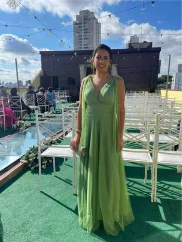 Vestido longo verde para casamento