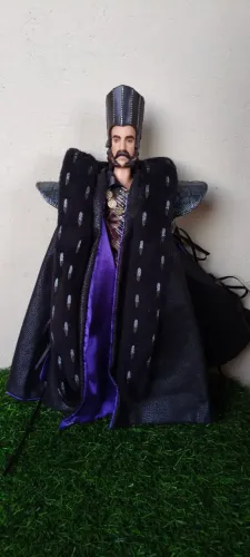 Jakks- Alice através do espelho-Alice no país das maravilhas