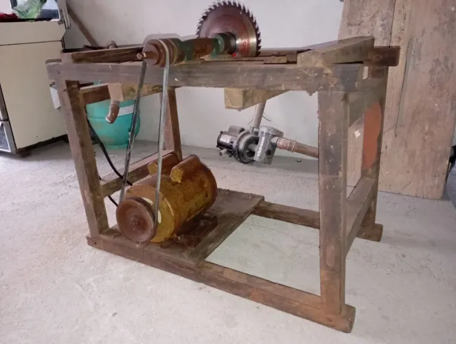 Serra circular artesanal, motor 3cv baixa rotação