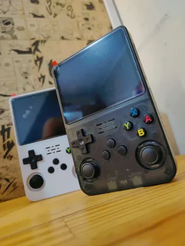 Console Game R36S 15 MIL JOGOS