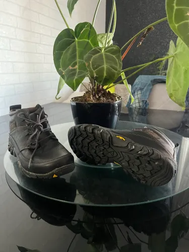 Bota em couro bull terrier