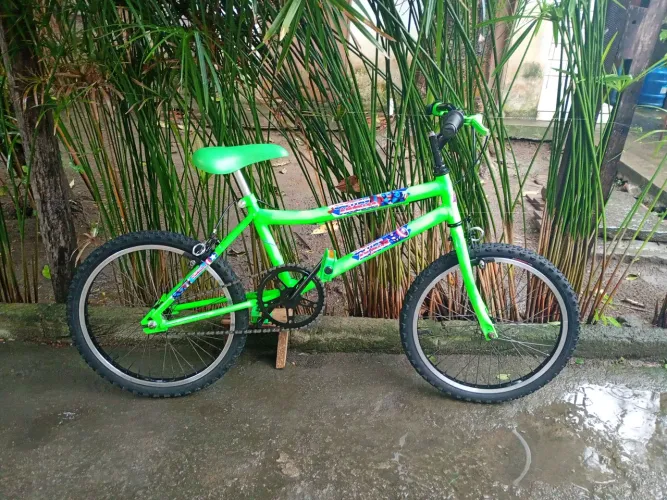 Bicicleta infantil aro 20 reformada 