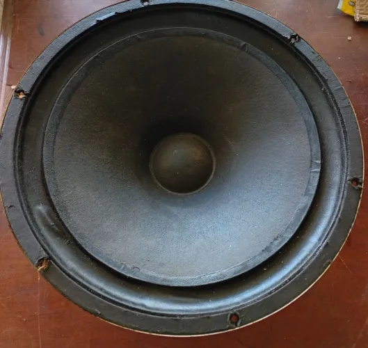 Auto falante antigo novik 15P 