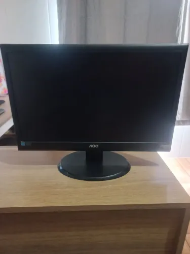 Monitor AOC 18,5 polegadas