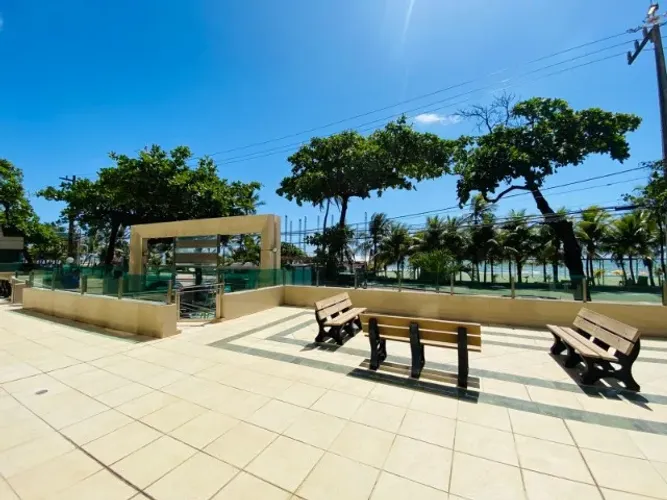 Edf Vila do Conde 03 Suítes, piscina Av Boa Viagem. (Ref.: R133161