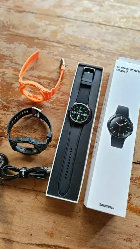 Samsung Galaxy Watch 4 Classic - 46mm
