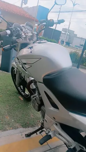 Vendo twister 2007 em perfeito estado 