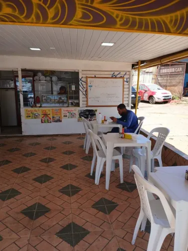 Vendo quiosque em Taguatinga, aceito carro no negocio