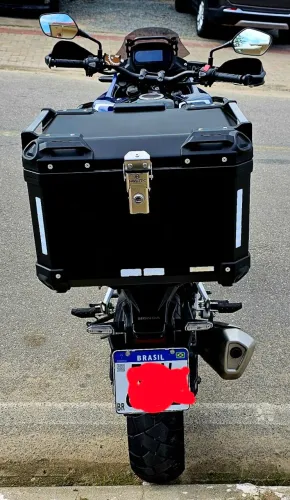 Baú 57 litros para moto Semi novo