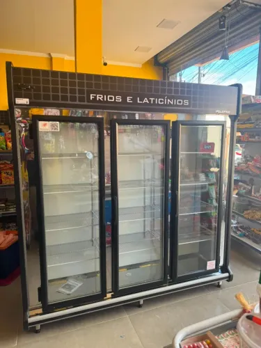 Auto Serviço 3 portas Polofrio