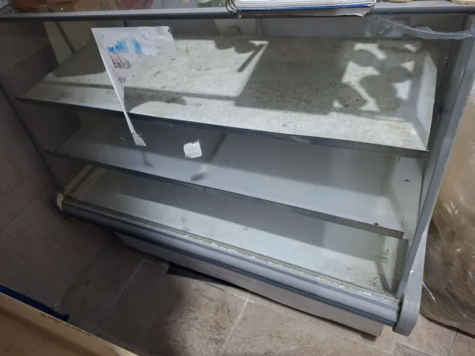 Freezer balcão funcionando perfeitamente 