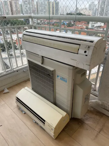 Ar Condicionado Multi Split Daikin Inverter (18k + 9k BTUs) - Completo e Silencioso