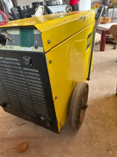 Máquina de solda industrial esab 450
