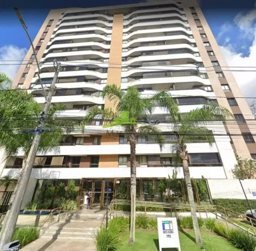 Apartamento em Alphaville, 1/4