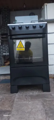 Um fogão 4 bocas