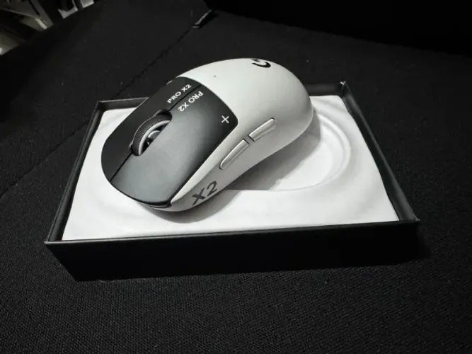 LOGITECH PRO X2 SUPERSTRIKE