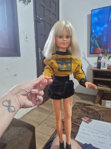 Boneca xuxa