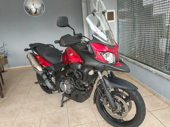 V-Strom 650 Segundo Dono - Impecável