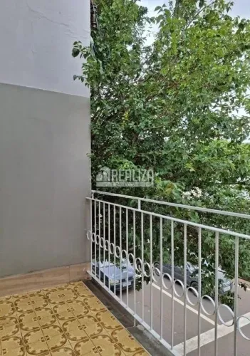 Casa com 3 Quarto(s) e 2 banheiro(s) para Alugar, 78 m² por R$ 2470 / Mês